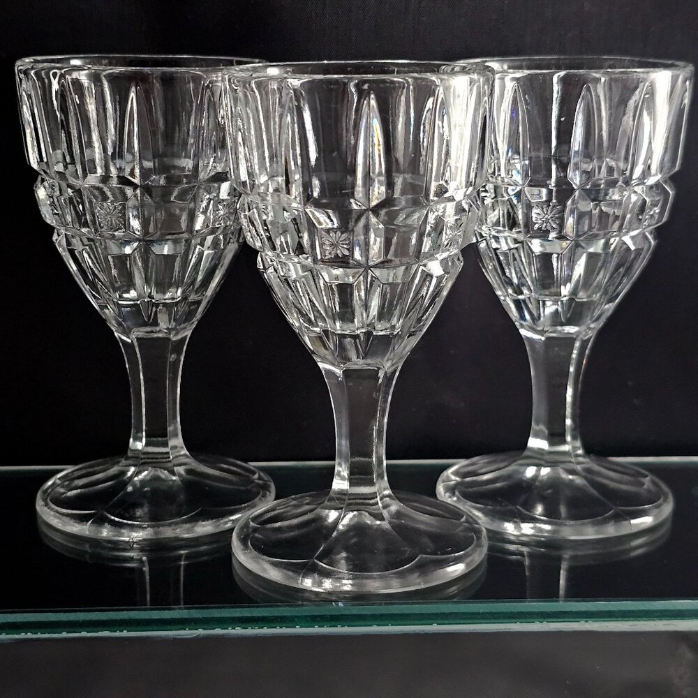 3 Richards Hartley EAPG Verona Cocktail Glasses 4.25" block star antique 1910